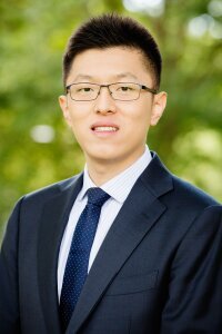 Head shot of Dr. Liu